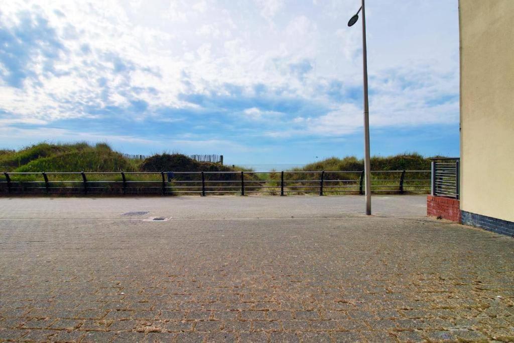 The Observatory By Mia Living 2 Bedroom Apartment Overlooking Swansea Beach With Free Parking Exteriör bild